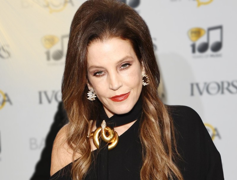 Lisa Marie Presley, Singer-songwriter And Daughter Of Elvis, Dead At 54