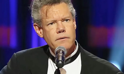 Randy Travis Stuns Country Hall of Fame Crowd By Singing 3 Years After Stroke