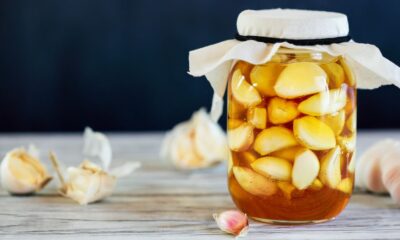 Recipe For Garlic-Honey 'Magical' Drink For Cold And Flu Season