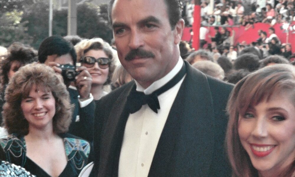 Tom Selleck Ditches His Trademark Mustache And Looks Unrecognizable