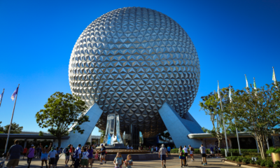 Crowds Into Frenzy At Disney's Epcot Park In Florida After A Fire