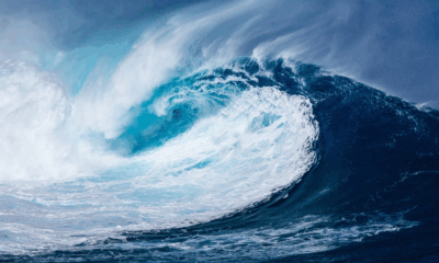 Experts Warn 1,000ft Mega Tsunami Could Slam Into Us Coast