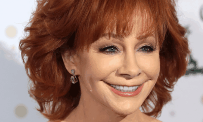 Reba McEntire Brings Crowd To Tears With Emotional Performance