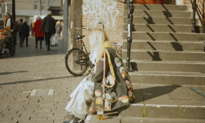 Everyone Laughed When I Let A Homeless Lady Into My Gallery