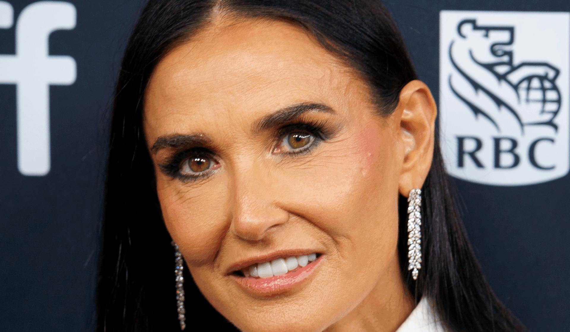 The Traumatic Childhood Event That Shaped This Hollywood Star’s Life(02)