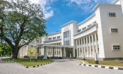 Teacher Assigns Holiday Interview, Ends Up Reuniting With High School Sweetheart After 40 Years