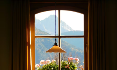 "Pack Your Bags": Mom Tries To Evict Daughter From Her Own Home, Instantly Regrets It