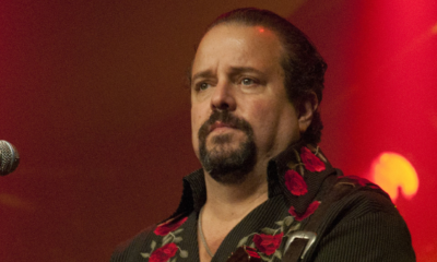 "El Maestro" Has Left the Stage: Tributes Pour In For The Mavericks’ Raul Malo