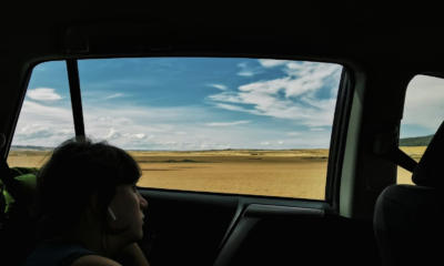 I Drove Three Hours To Surprise My Mom On Her Birthday — And Found My Husband’s Car Hidden Behind The Barn