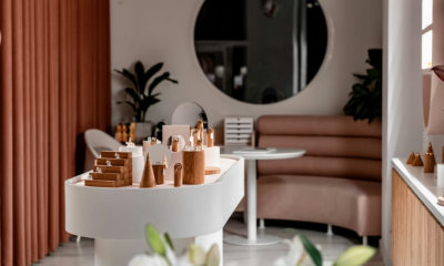 I Walked Out Of My Divorce With Two Bags And A Necklace—The Jeweler’s Reaction Shook Me To My Core