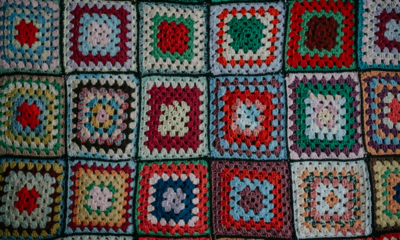 The Handmade Blanket She Knitted For Months Was Rejected For An Ipad. What She Did Next Shocked The Entire Family
