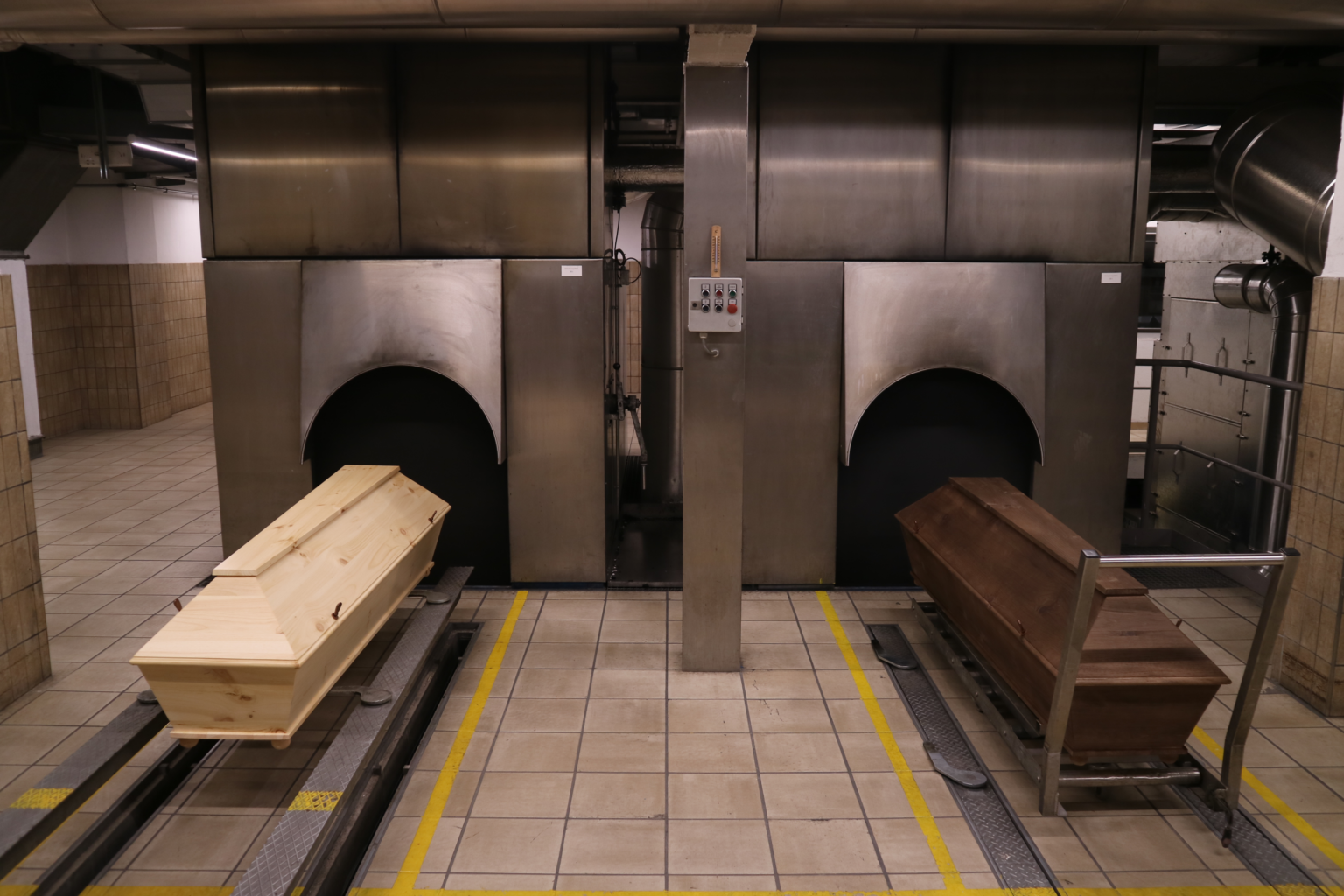 The Real Reason More Americans Are Choosing Cremation Over Burial