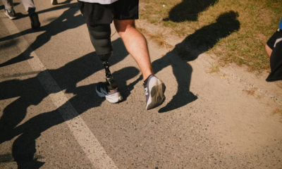 A Stranger In A Leg Brace Stayed One Night—What He Left Behind Shocked Me
