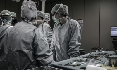 She Made It Through Twelve Hours Of Labor Alone—Then The Doctor's Face Changed