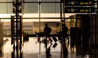 My Ex-Husband Flew 31 Guests To Italy For His Wedding — Then Texted Me At 2:13 Am