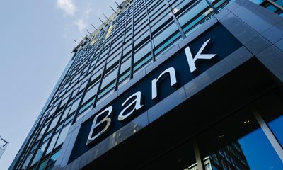 Grandpa Stayed Calm When The Bank Teller Dismissed Him — Then He Asked For The Manager